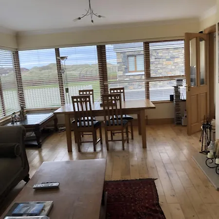 4 Bed House Beside Golf Course And On Grounds Dom wakacyjny Enniscrone